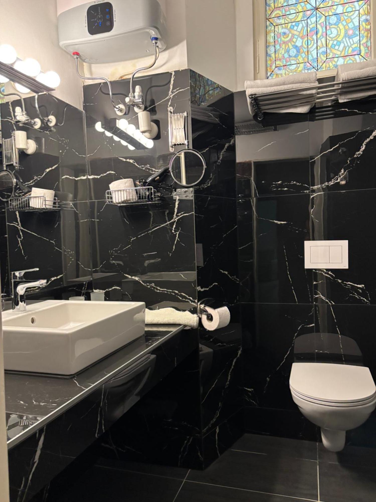 Carlton Suites Wenen Buitenkant foto
