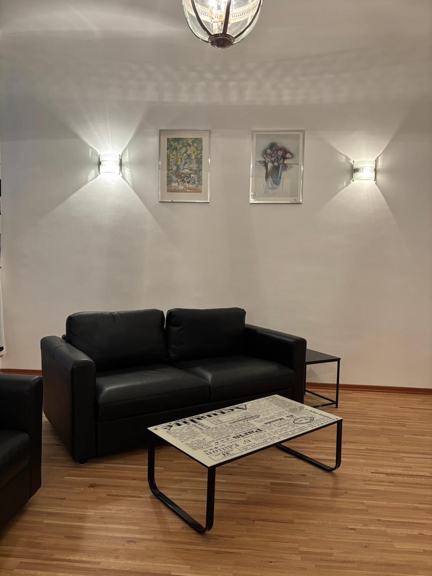 Carlton Suites Wenen Buitenkant foto