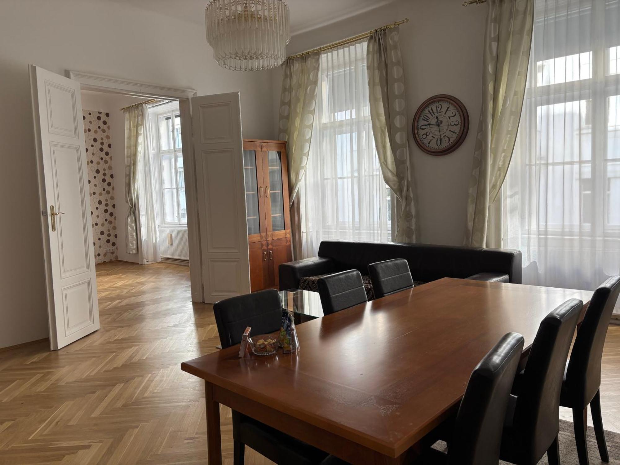 Carlton Suites Wenen Buitenkant foto