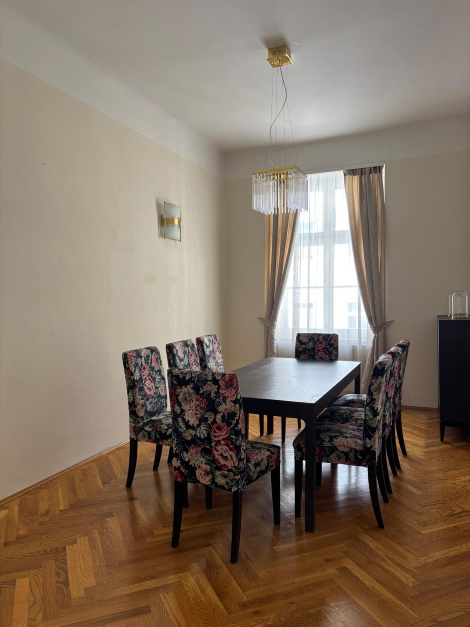 Carlton Suites Wenen Buitenkant foto